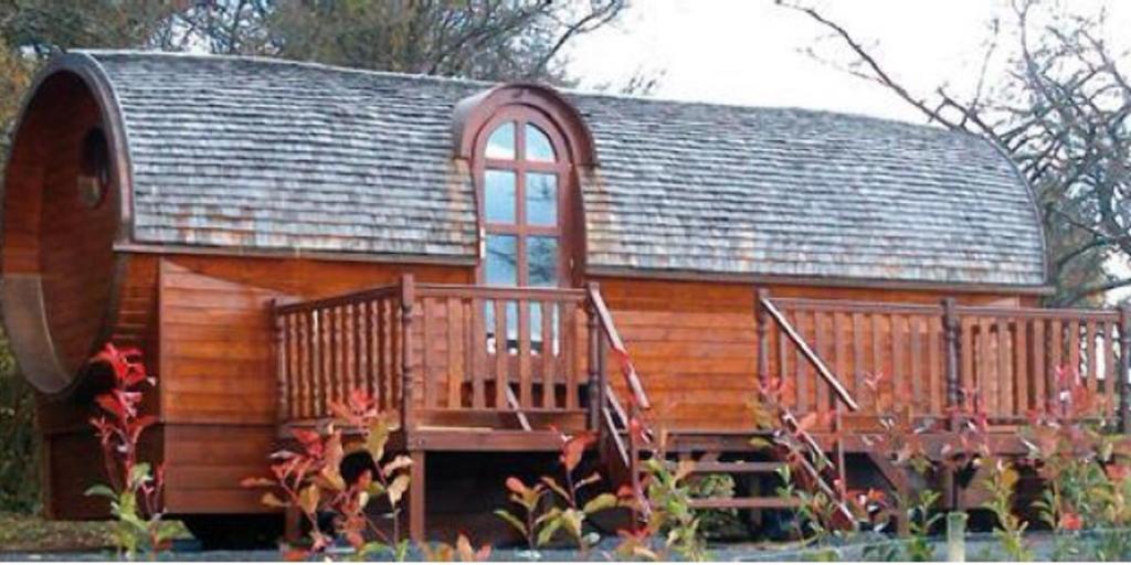 Le Chalet Du Chemin Et Sa Roulotte Berviller-en-Moselle Zimmer foto